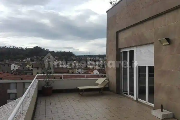 Appartamento in affitto a Figline e Incisa Valdarno