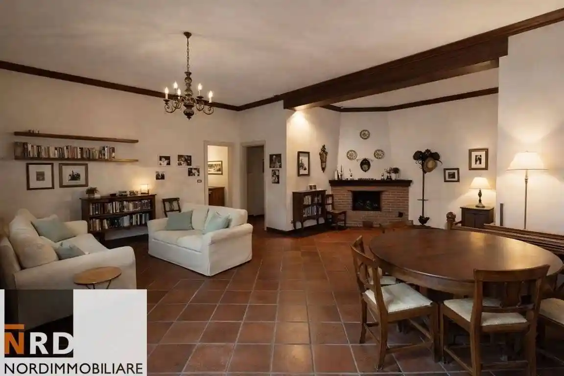 Casa indipendente in vendita a Mantova