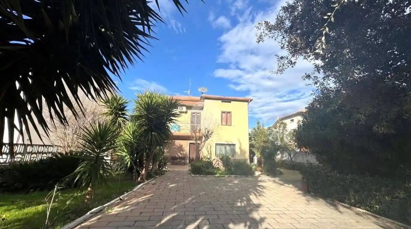 Villa in vendita a Colonnella