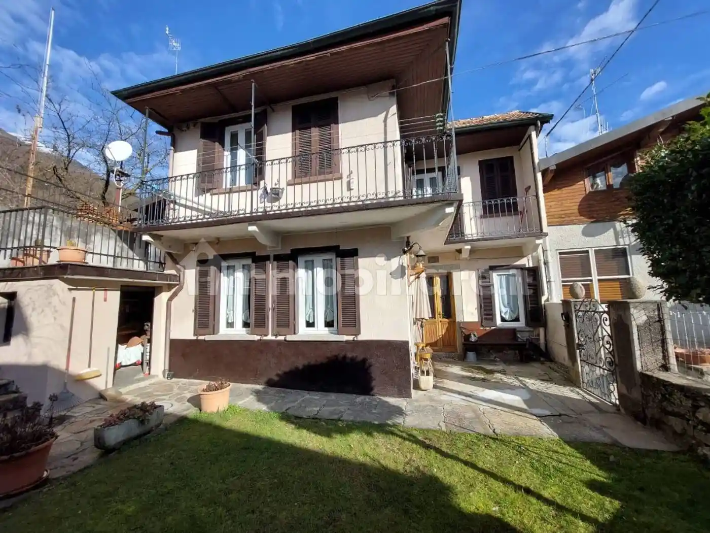 Villa in vendita a Casale Corte Cerro