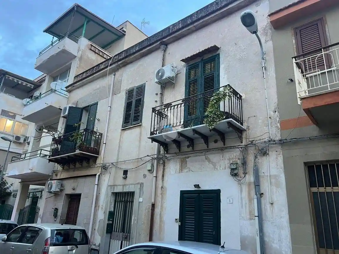 Appartamento in vendita a Palermo