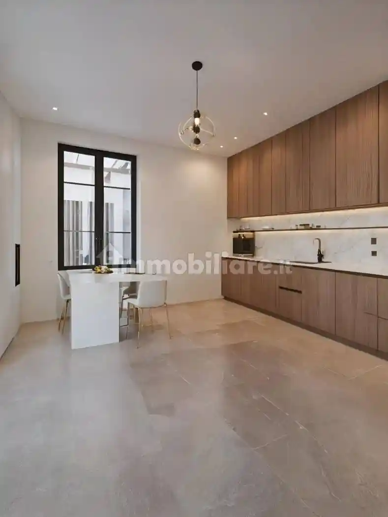 Appartamento in vendita a Vercelli