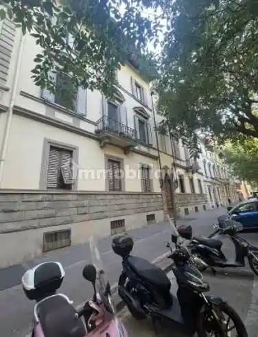 Appartamento in vendita a Firenze