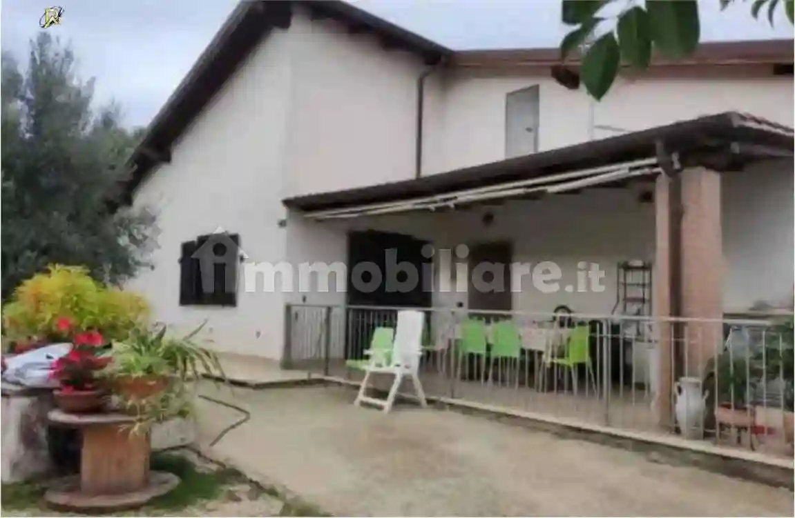 Villetta a schiera - foto 2