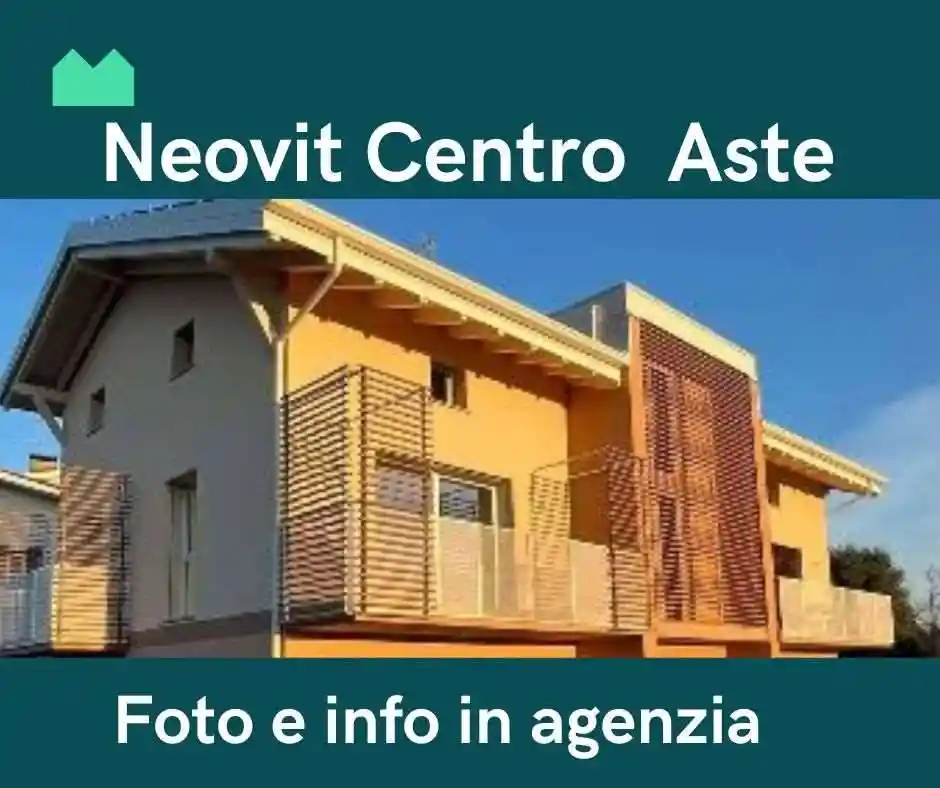 Casa indipendente in vendita a Fabriano