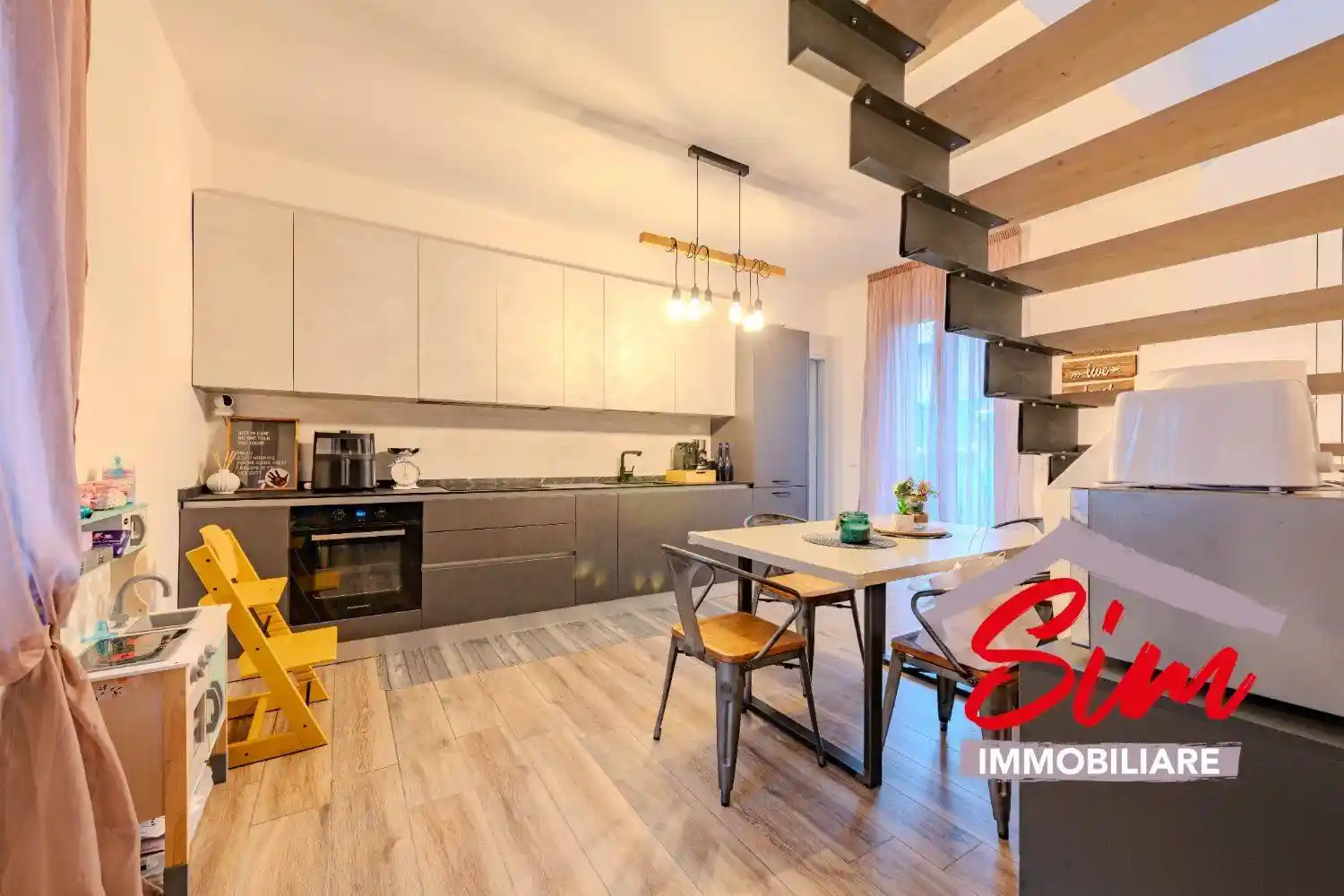 Villa in vendita a Galliate