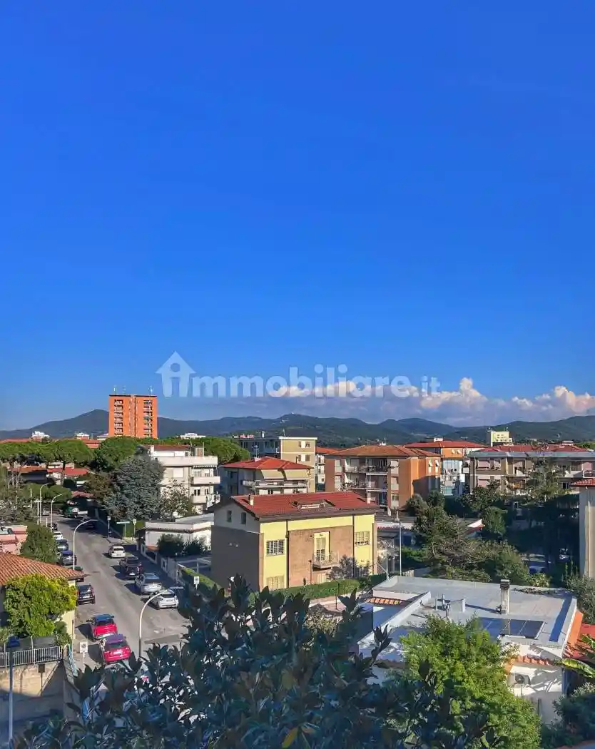 Appartamento in vendita a Livorno