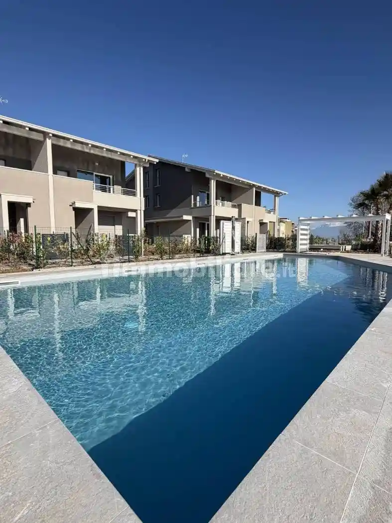 Appartamento in vendita a Desenzano del Garda