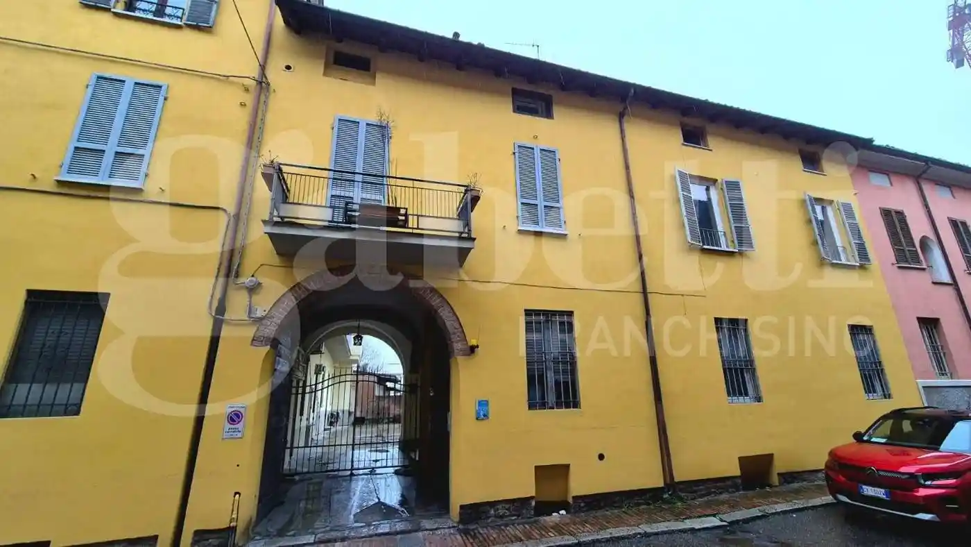 Appartamento in vendita a Piacenza