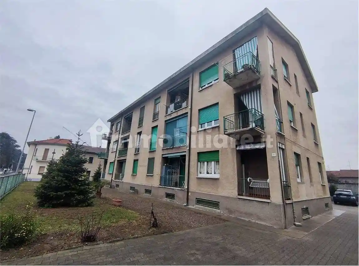 Appartamento in vendita a Solaro