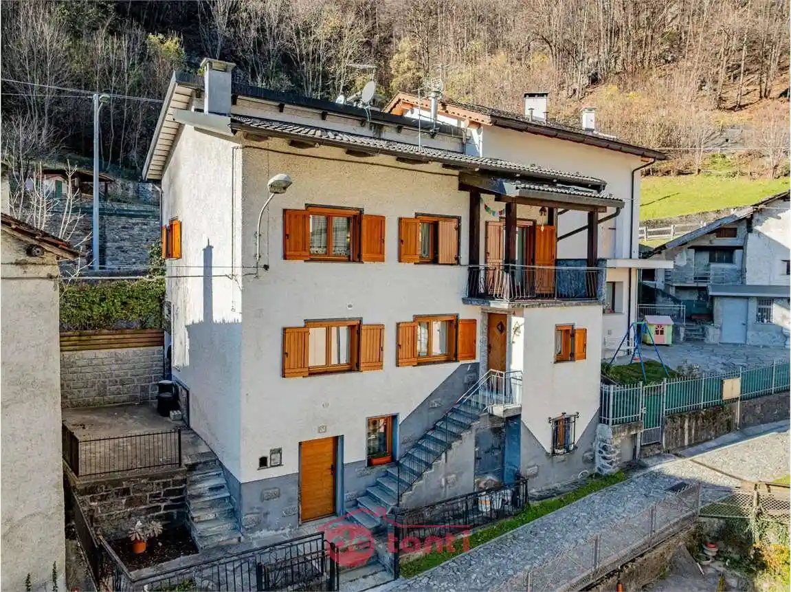 Casa indipendente in vendita a San Giacomo Filippo