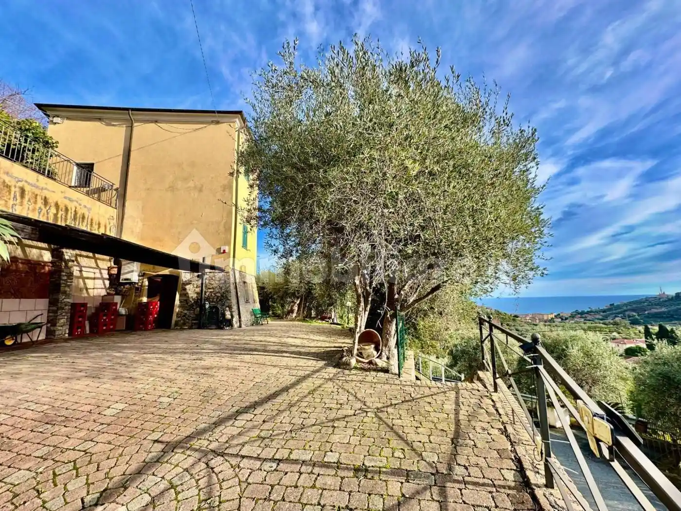 Villa in vendita a Imperia