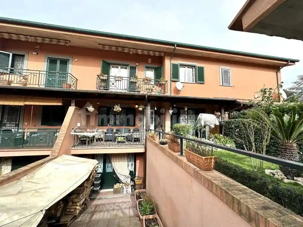 Villetta a schiera - foto 2