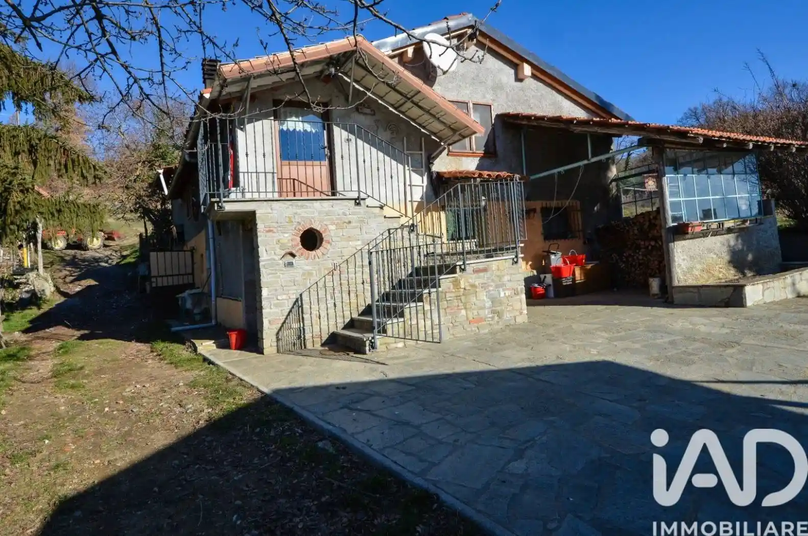 Villa in vendita a Cairo Montenotte