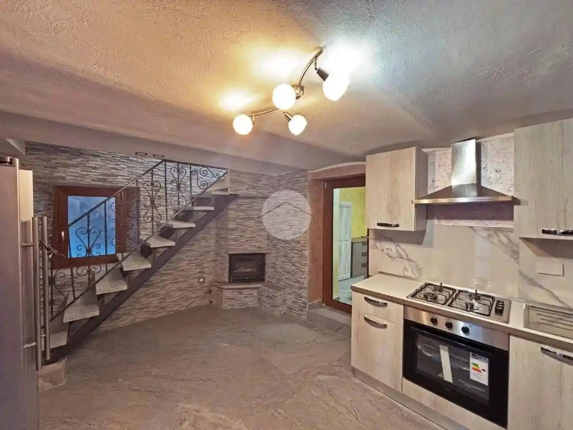 Casa indipendente in vendita a Pinerolo