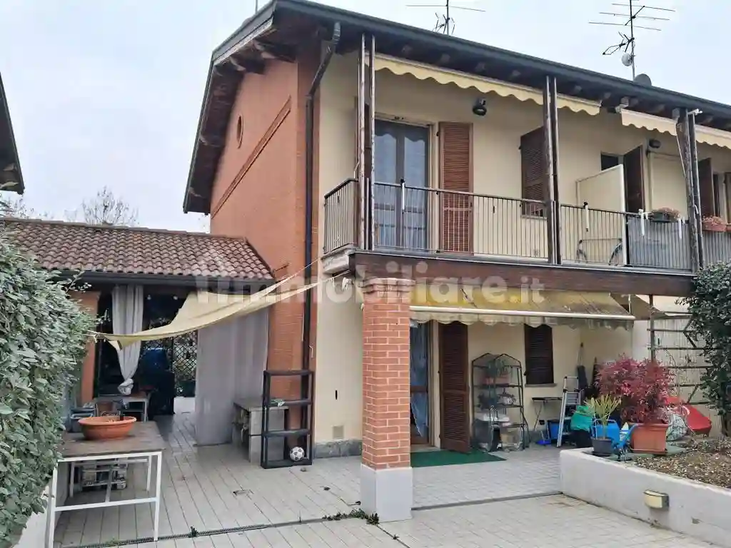 Villetta a schiera - foto 2