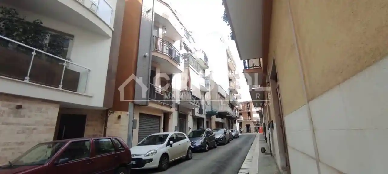 Palazzo - Edificio in vendita a Andria