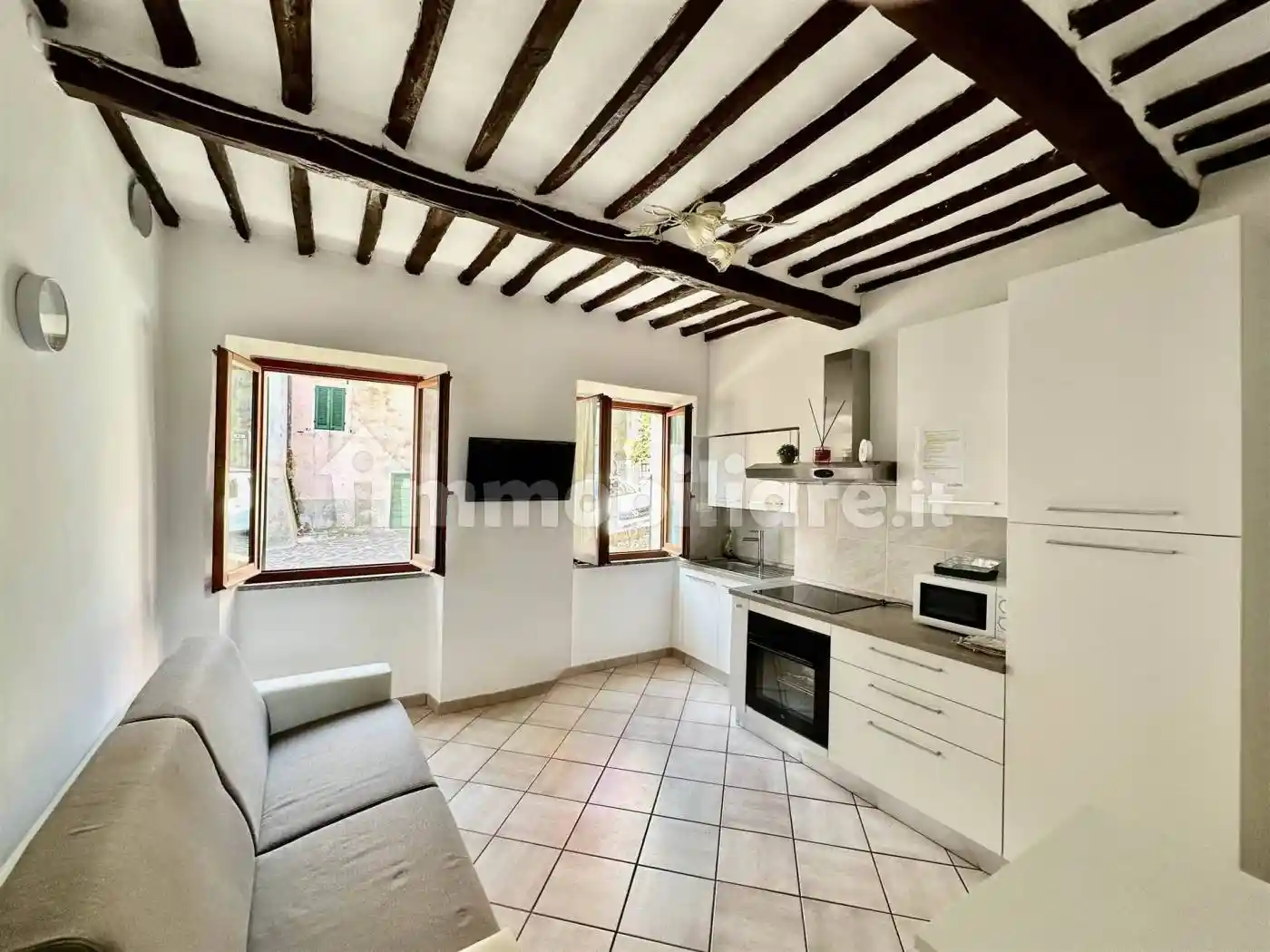 Appartamento in vendita a Rio