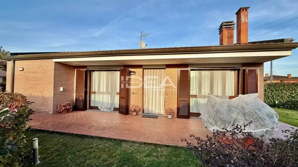 Villa in vendita a Lucca