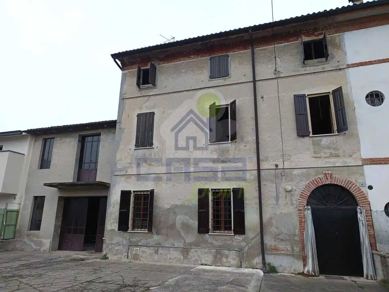 Casa indipendente in vendita a Pessina Cremonese