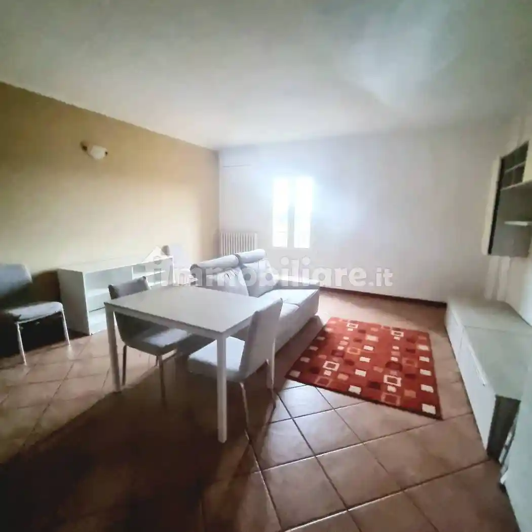 Appartamento in affitto a Modena