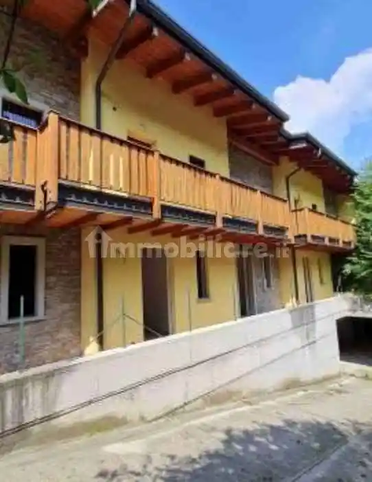 Appartamento in vendita a San Giovanni Bianco