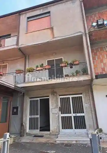 Appartamento in vendita a Santa Domenica Vittoria