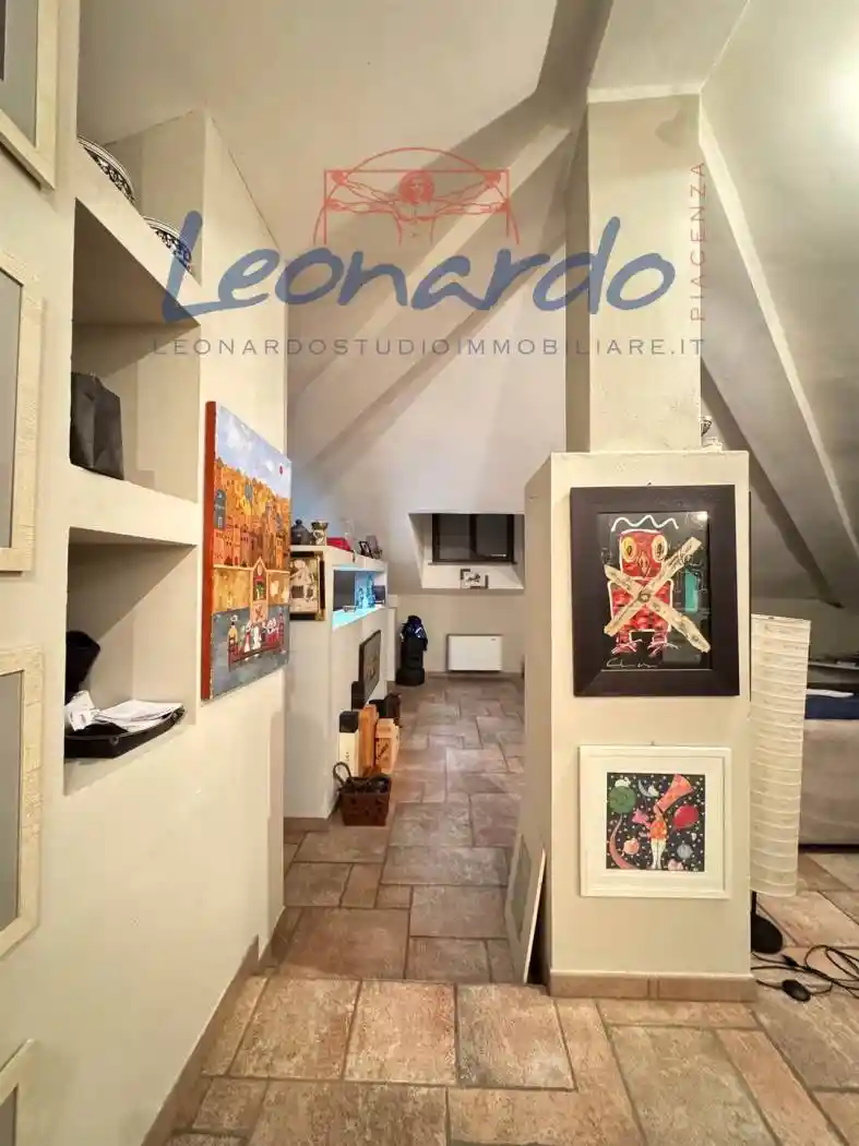 Appartamento in vendita a Piacenza