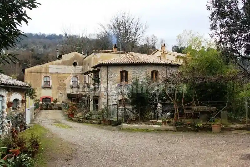 Casa indipendente in vendita a Orvieto