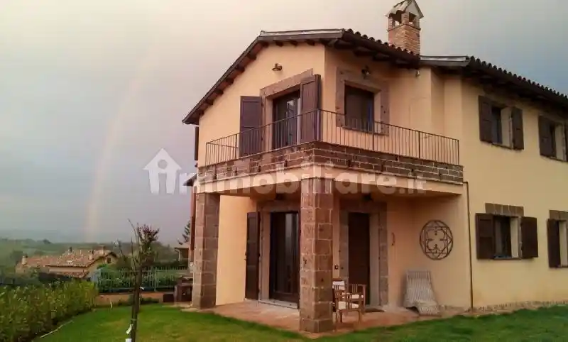 Casa indipendente in vendita a Orvieto