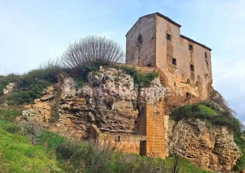 Rustico - Casale in vendita a Orvieto