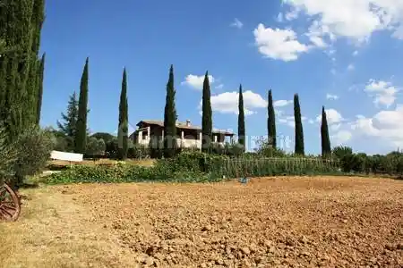 Appartamento in vendita a Baschi