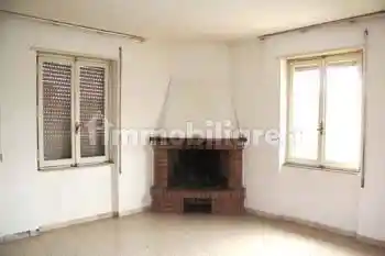 Casa indipendente in vendita a Baschi