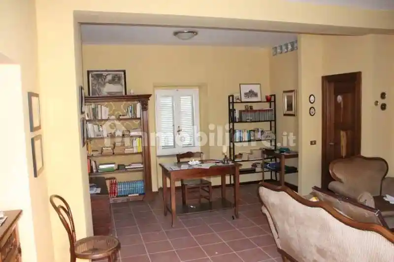 Casa indipendente in vendita a Baschi