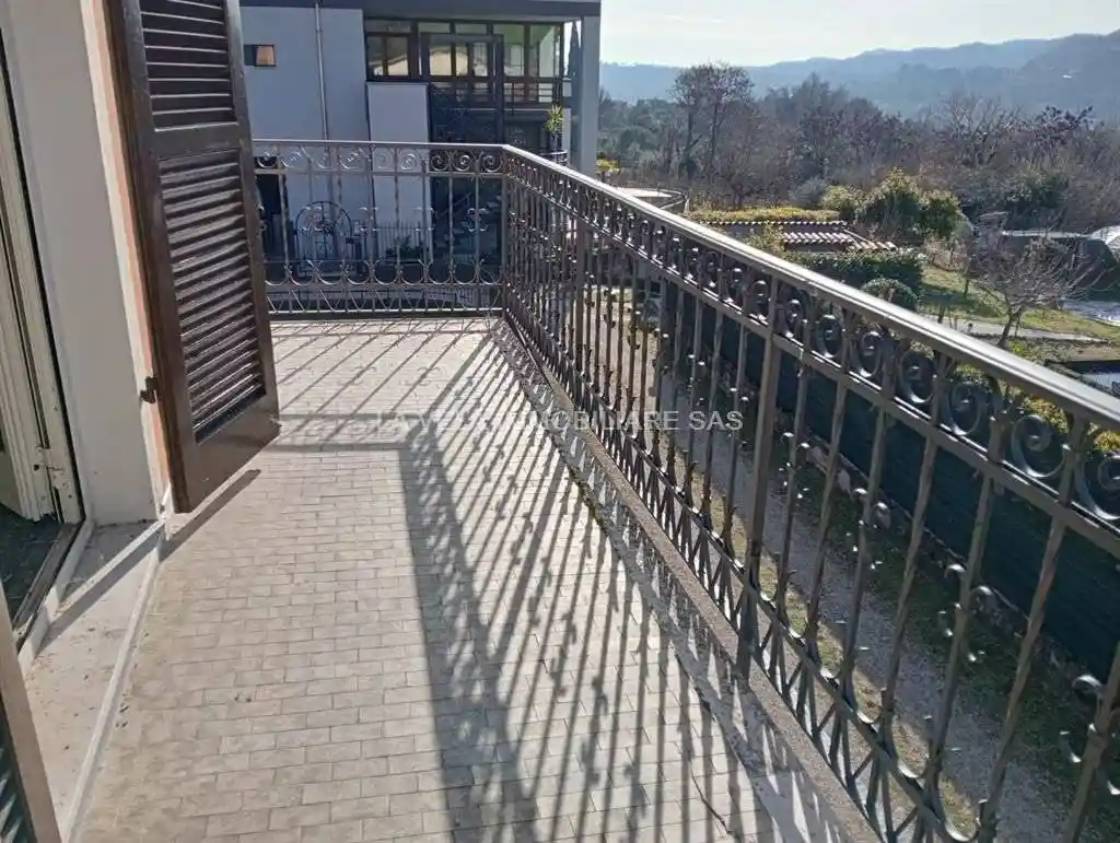 Appartamento in affitto a Roè Volciano