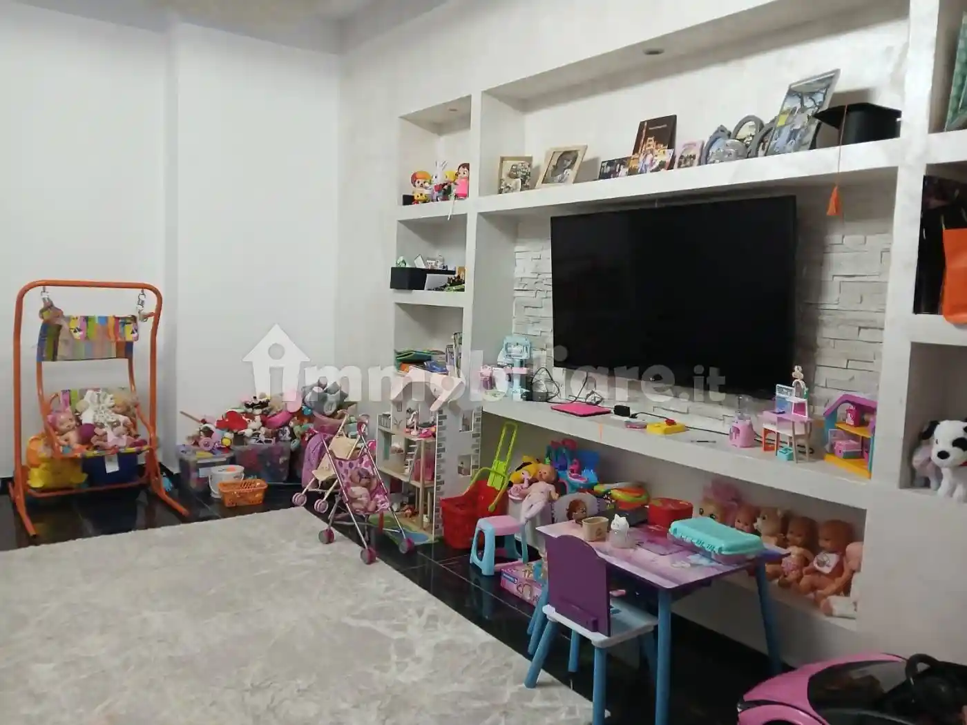 Appartamento in vendita a Piacenza