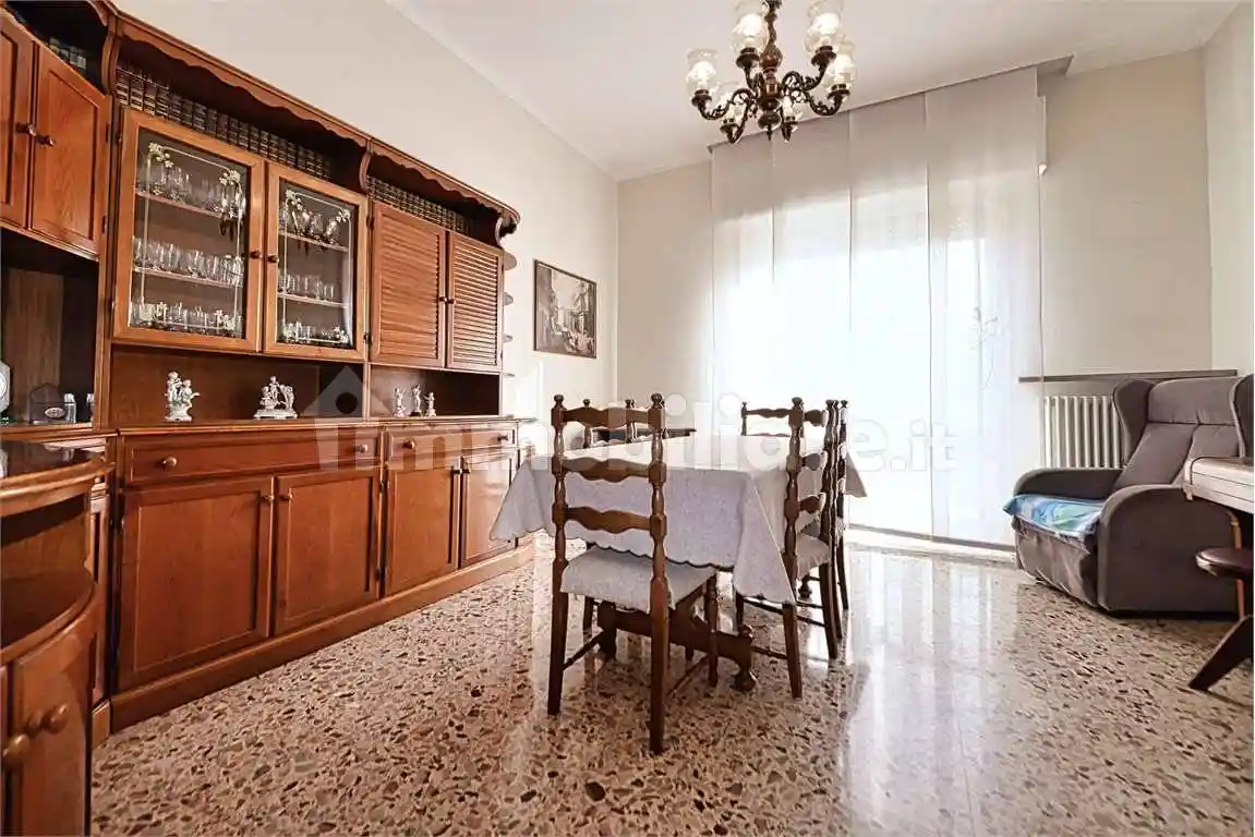 Appartamento in vendita a Cislago