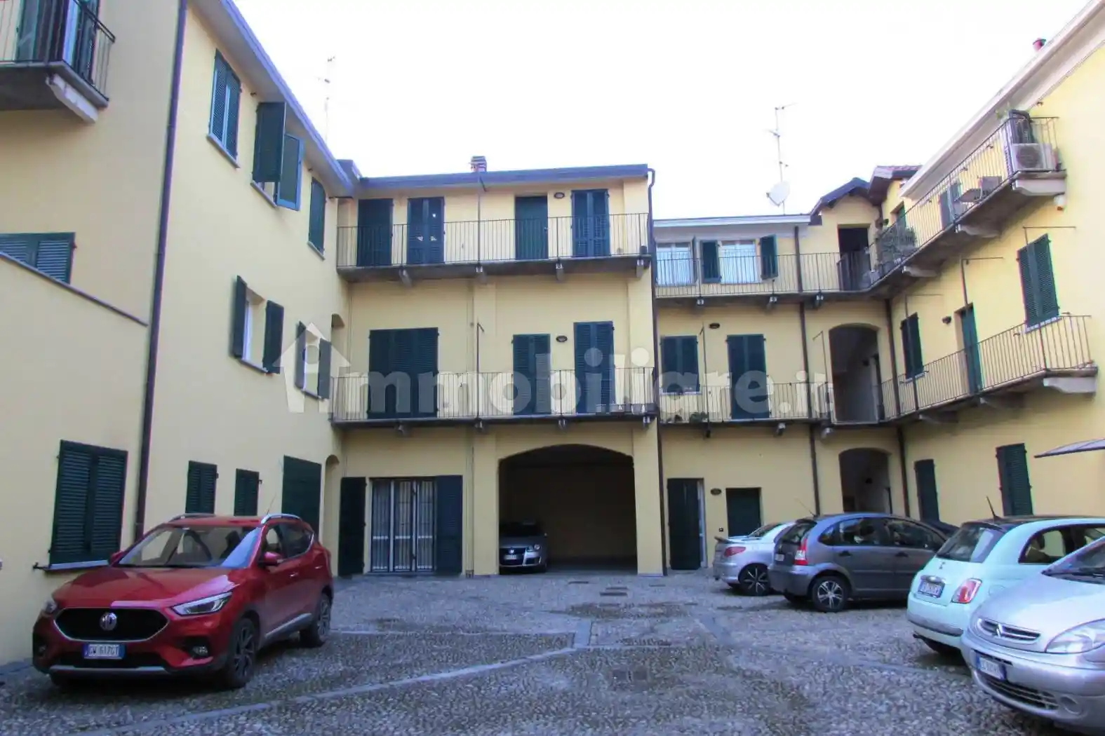 Appartamento in vendita a Meda