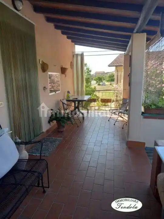 Casa indipendente in vendita a Castelnuovo Magra