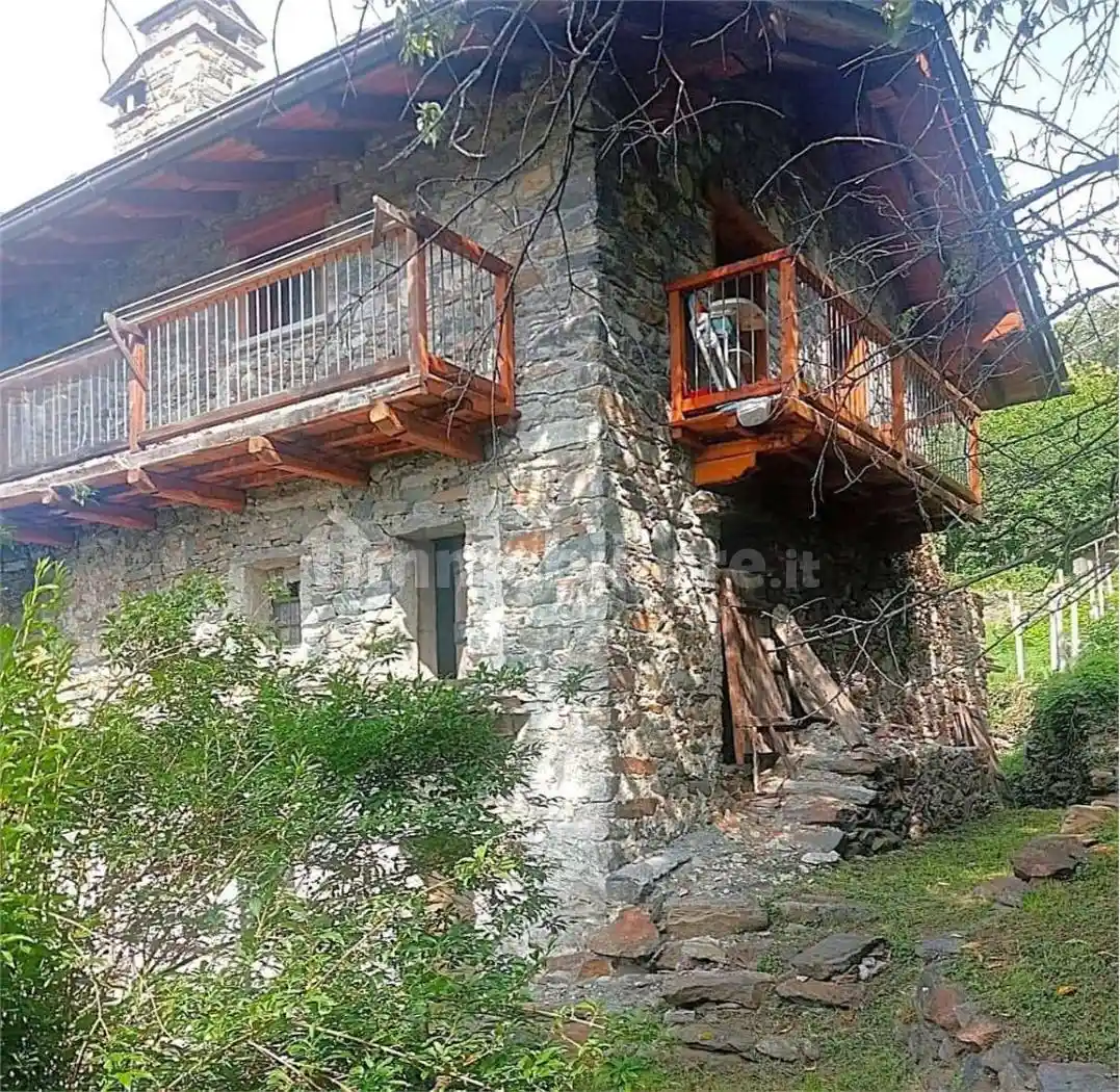 Rustico - Casale in vendita a Donnas