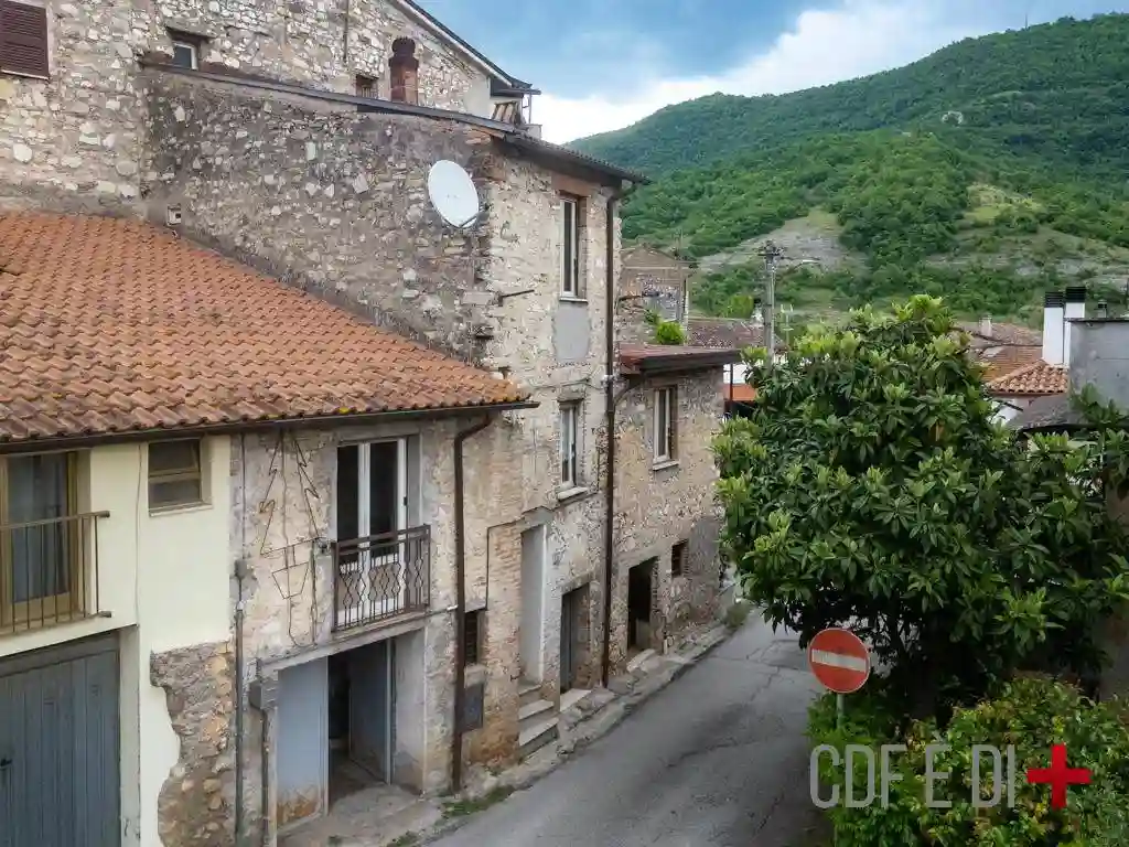 Casa indipendente - foto 2