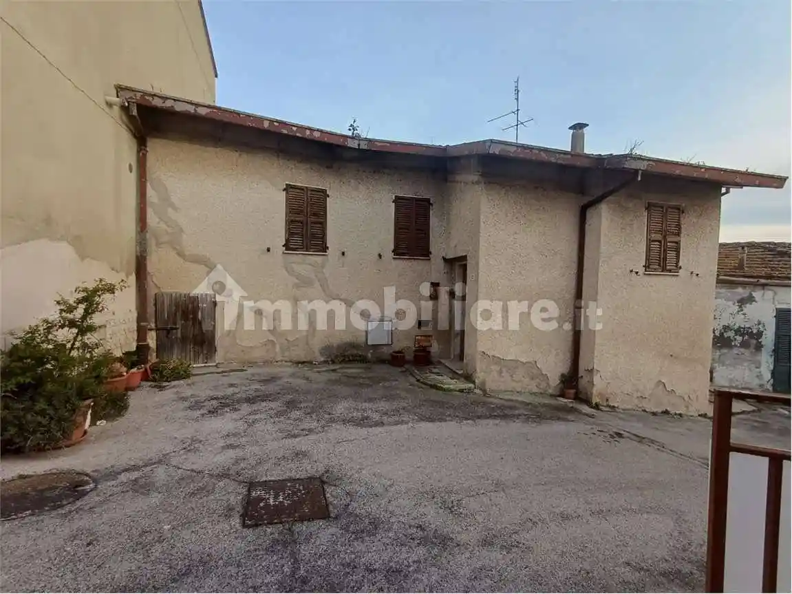 Casa indipendente in vendita a Ancona
