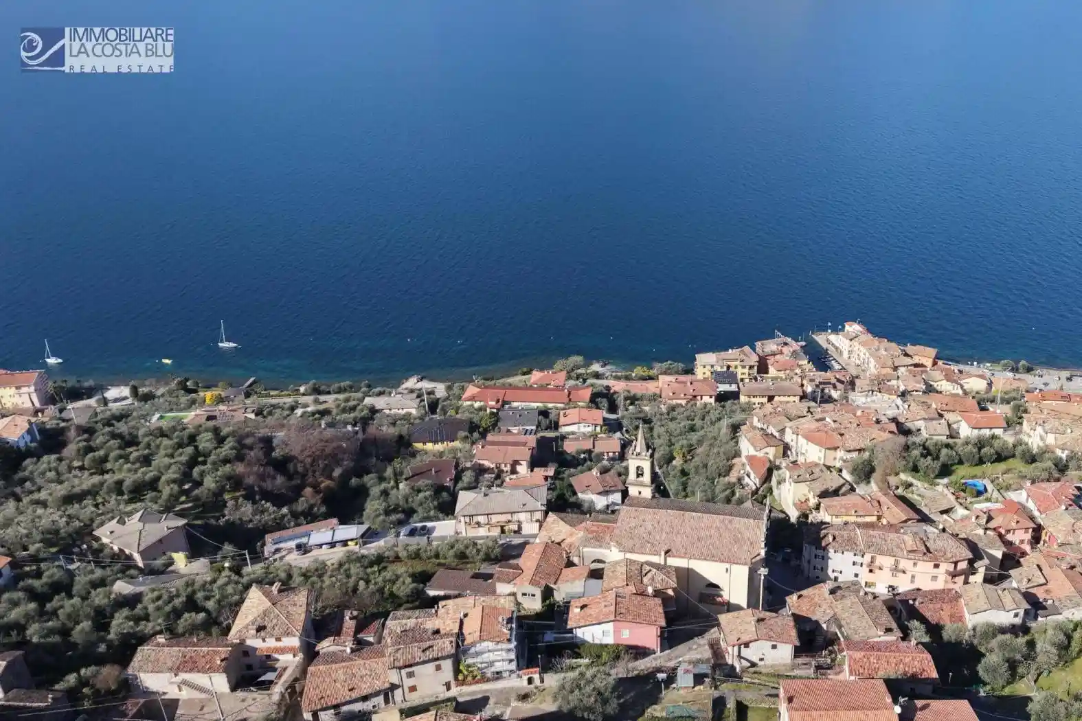 Appartamento in vendita a Brenzone sul Garda