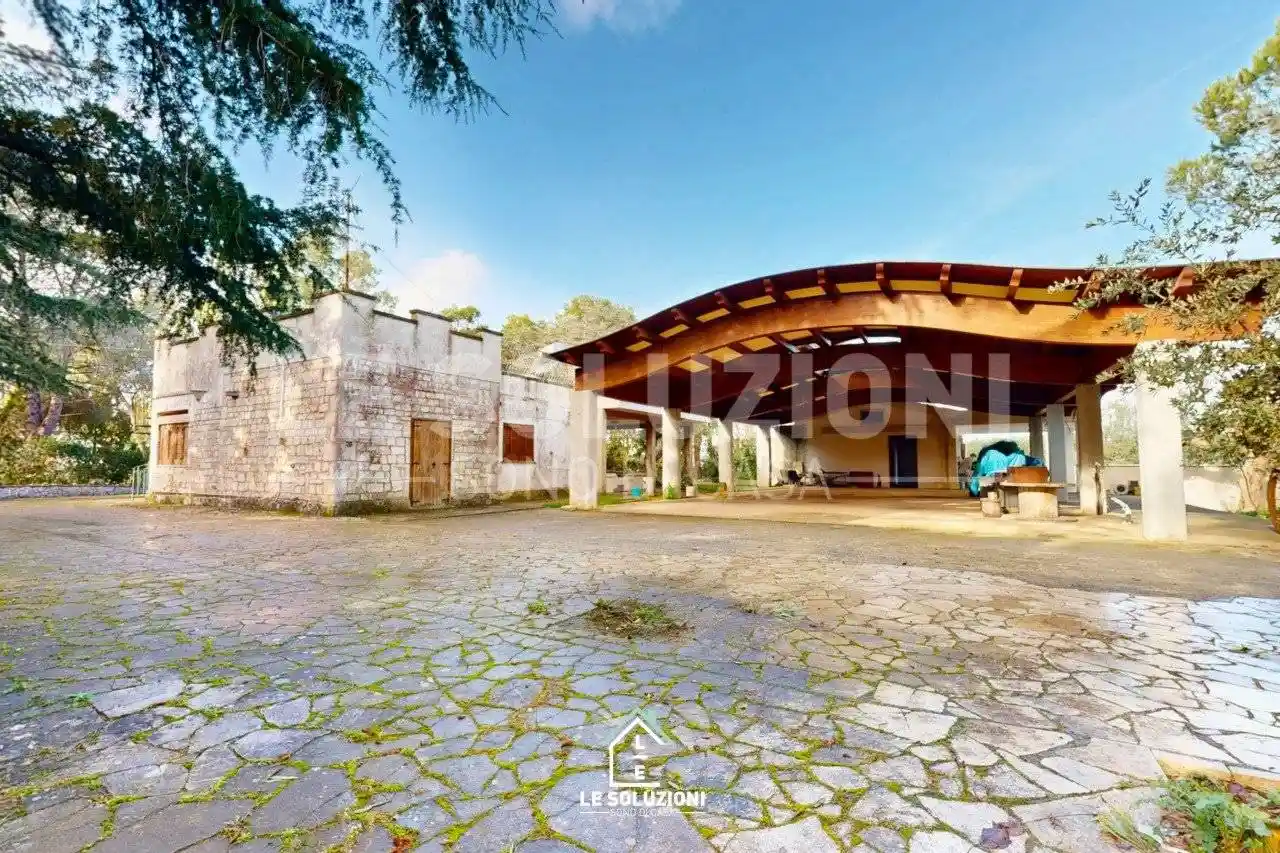 Villa in vendita a Castellana Grotte