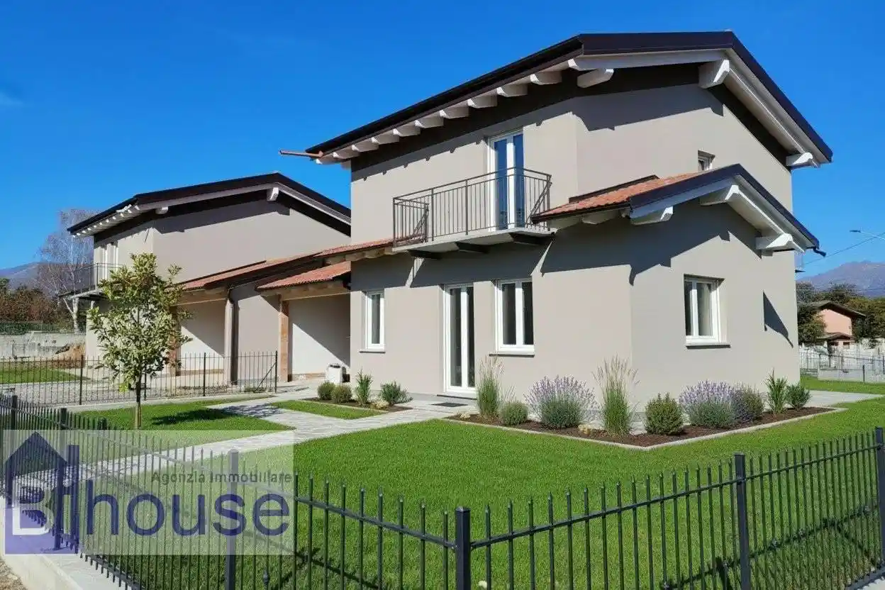 Villa in vendita a Candelo