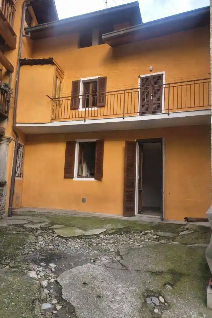 Casa indipendente in vendita a Albavilla