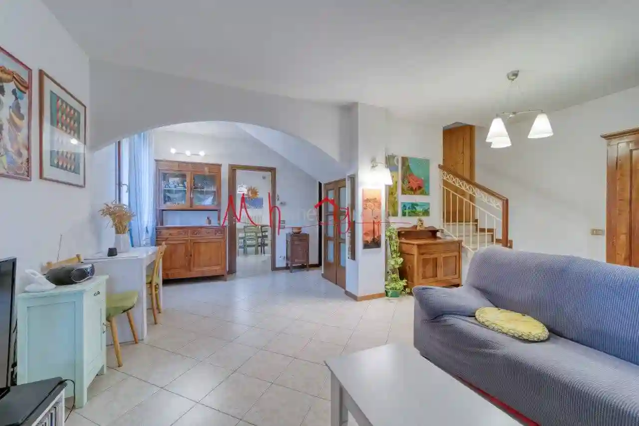 Villetta a schiera - foto 2