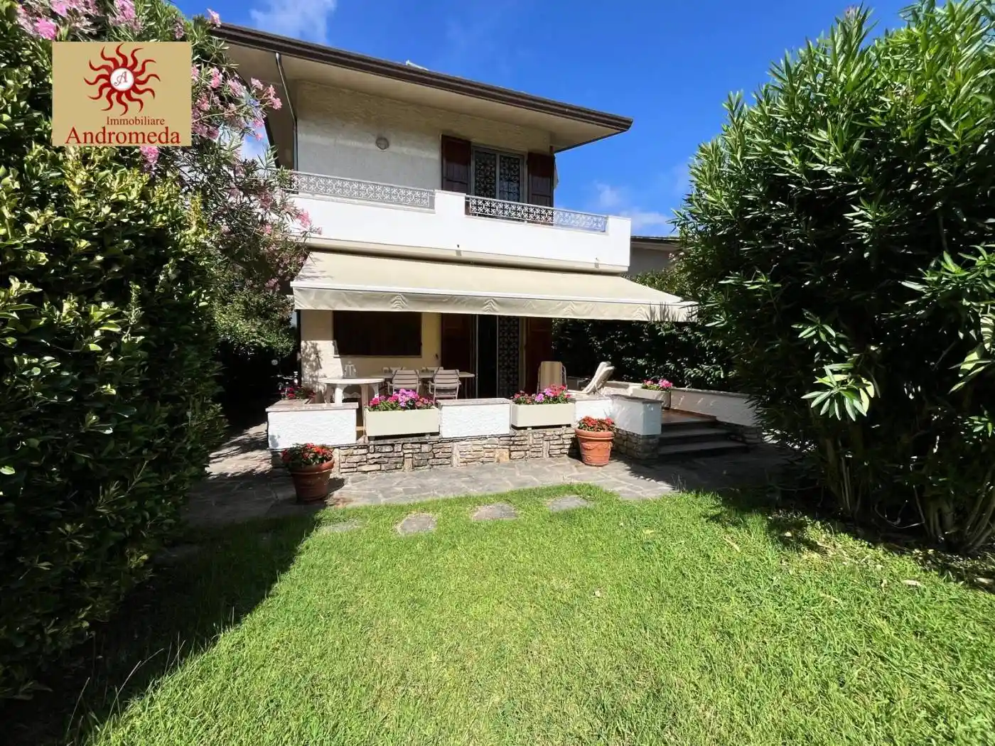 Villa in vendita a Forte dei Marmi