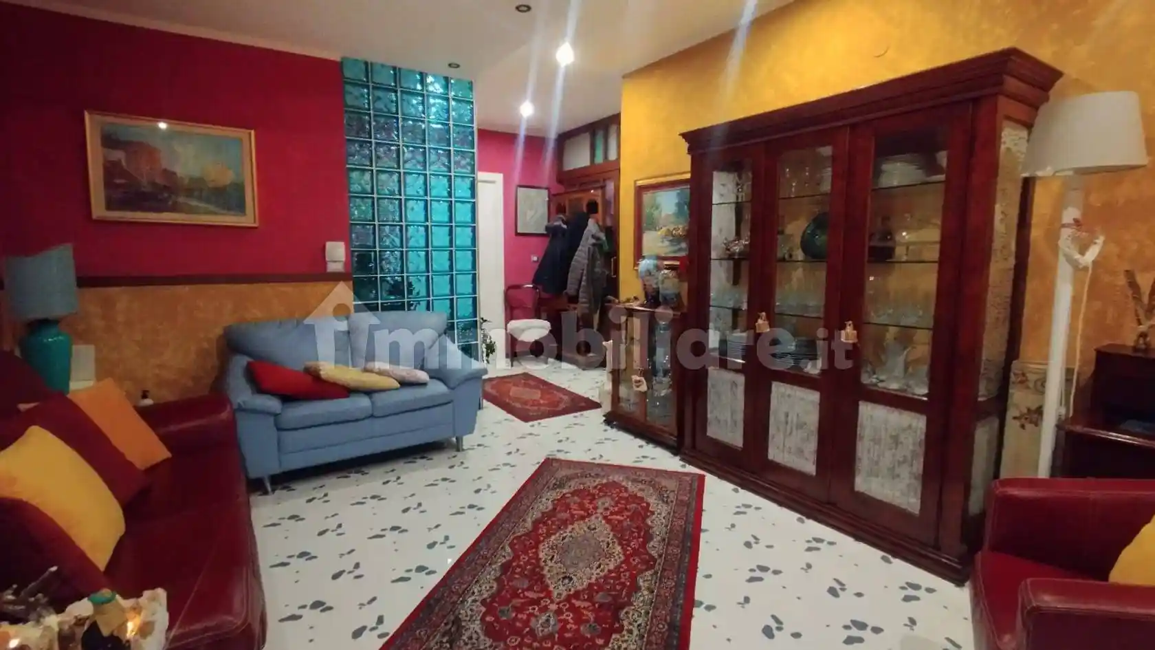 Appartamento in vendita a Napoli