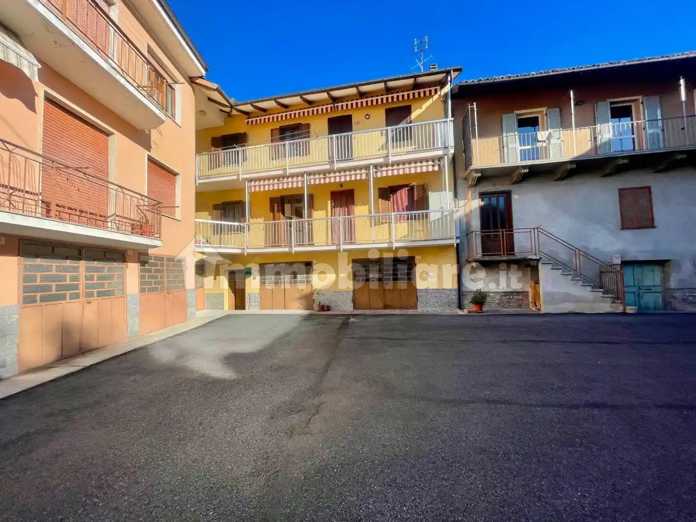 Appartamento in vendita a Dogliani